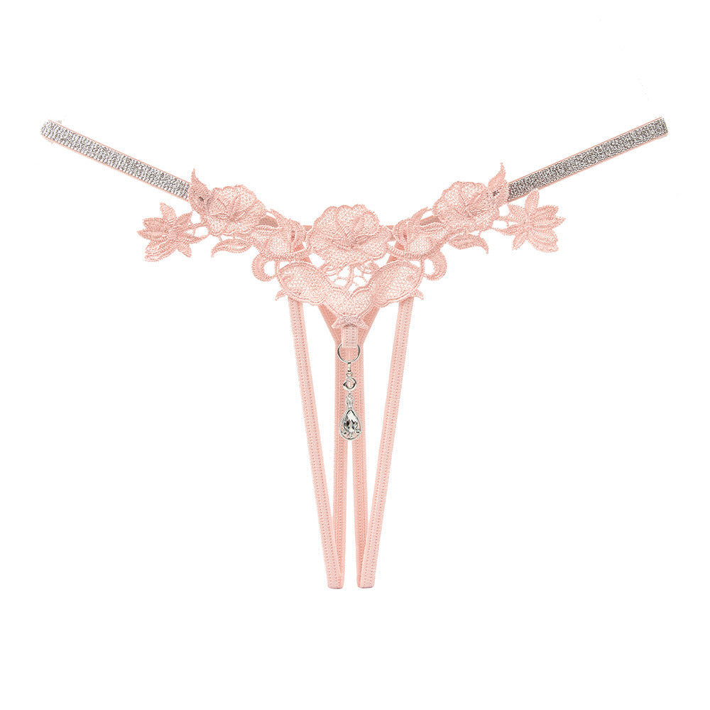 闪亮水钻刺绣开档丁字裤 Sparkly Embroidered Crotchless Thong with Charm